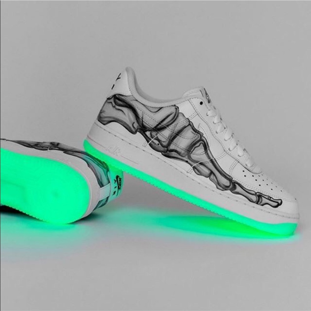 Nike air force1 glow skeletal force sneakers - Picture 3 of 8